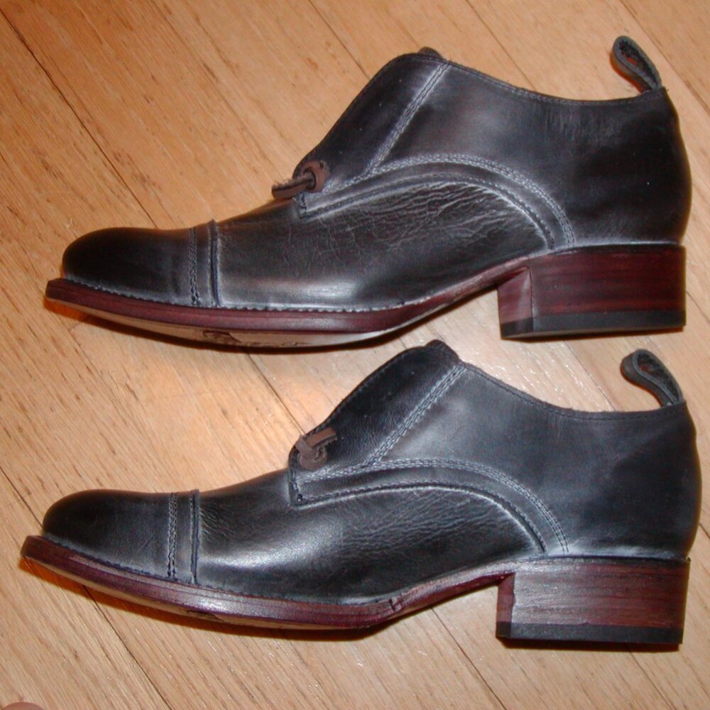 Freebird by Stevens. Mabel Black Loafers.  Size 8